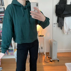 Hoodie Zara - Fint i skick, knappt använd 