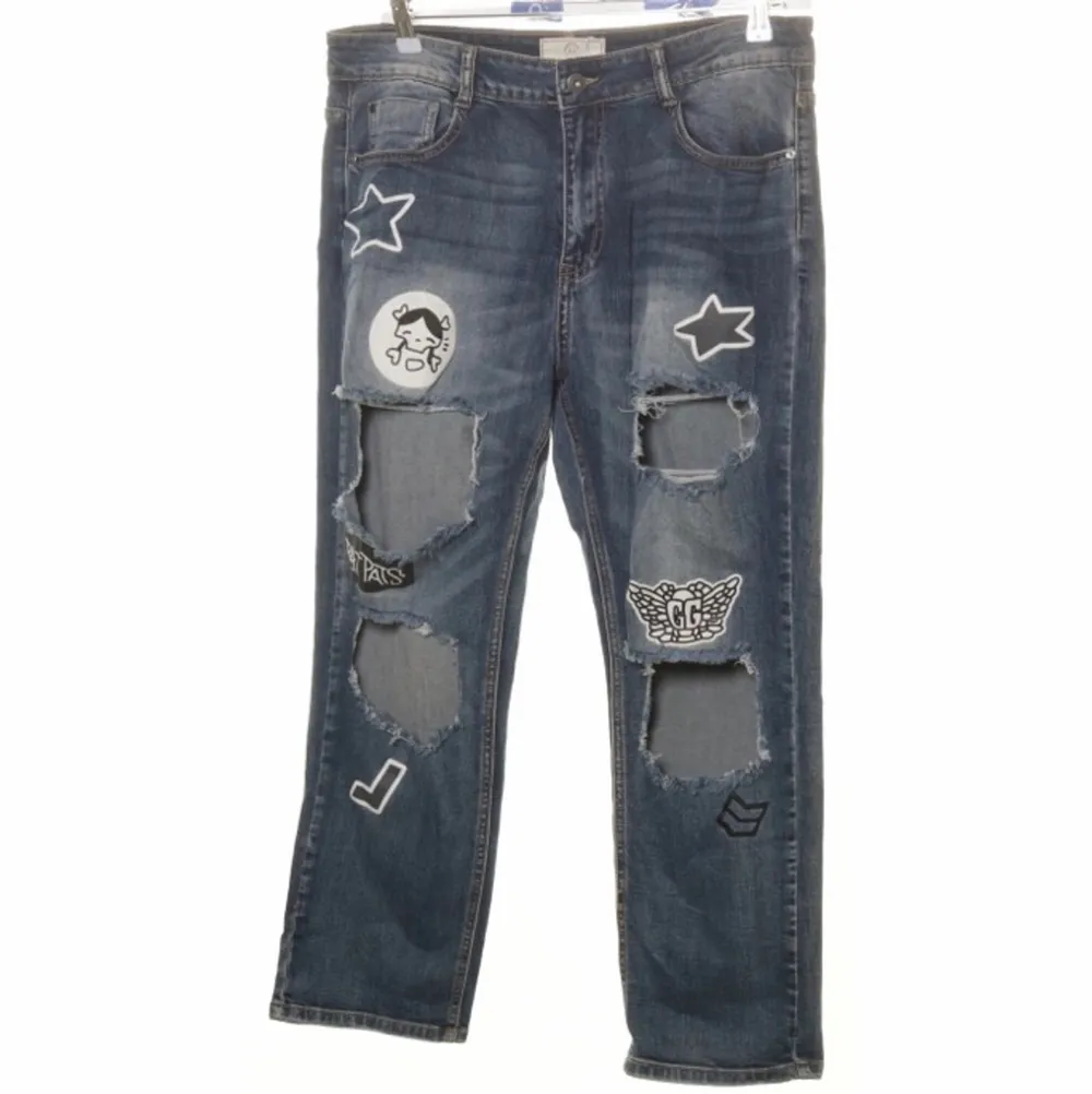Snygga jeans från studio 22, Aldrig använd, bara prövade 1 gång. . Jeans & Byxor.