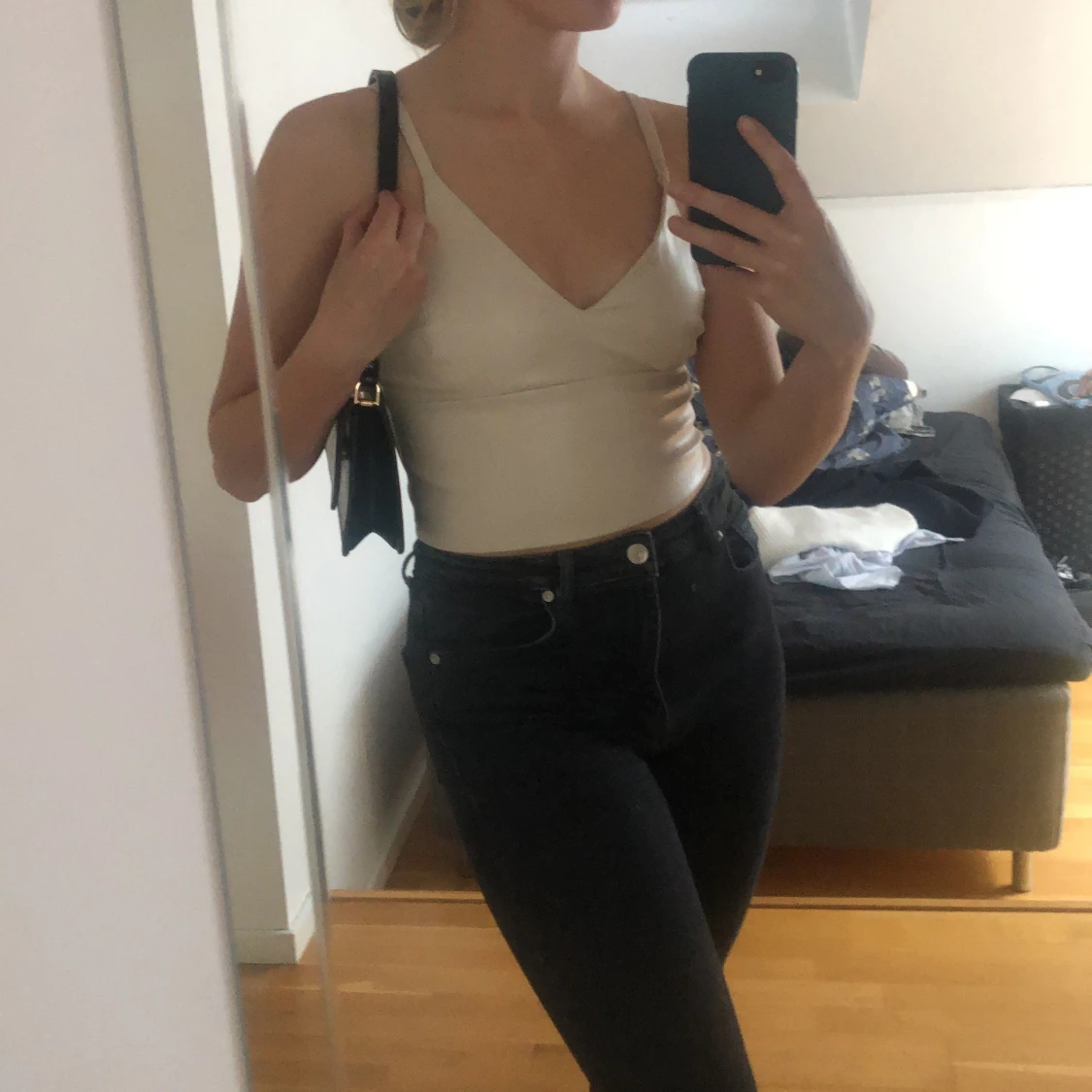 Bikbok beige skinn-top storlek Small