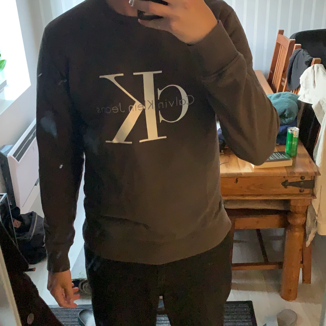 Brun Calvin Klein tröja