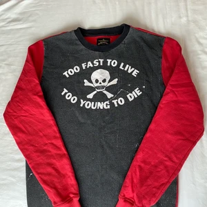 Vivienne Westwood tröja - Sweater från Vivienne Westwood i storlek S! Unik och svår att få tag på