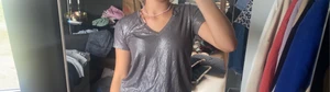 Cool silver tröja från Gina - En cool silver tröja från Gina. Säljer pågrund av att den inte kommer till användning, den är i jättebra skick. ❤️💕