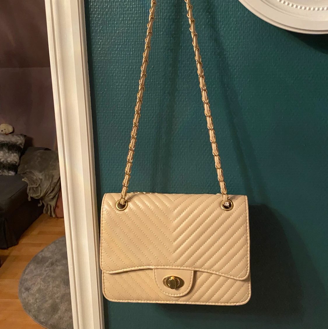 Beige väska helt ny  - 91