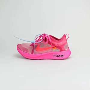 Nike Zoomfly x Off-White - Preowned. No box. 
