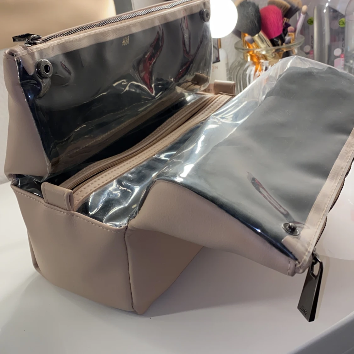 Sminkväska rosa  - 91