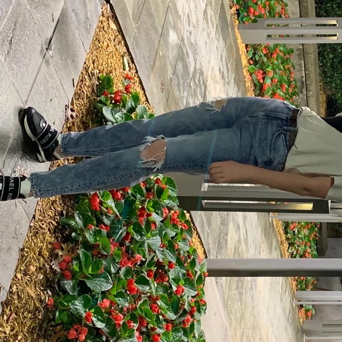 American eagle mom jeans - 91