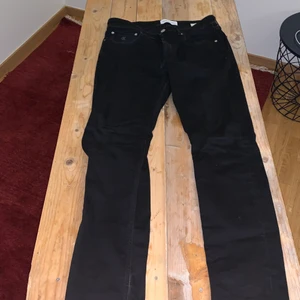 Calvin Klein byxor - Bra skick