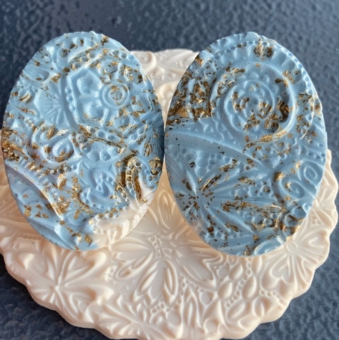 Handgjorda örhängen