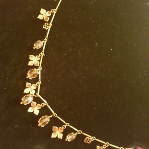 Superfint halsband pilgrim  - Superfint halsband,  pilgrim ca 45cm .Helt. 