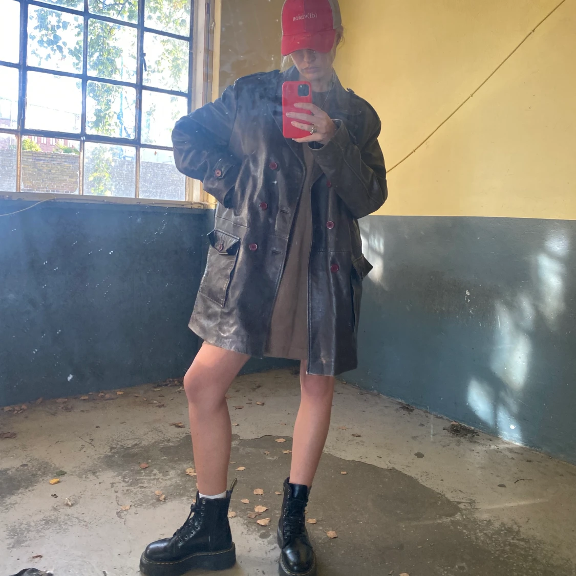 Brown leather jacket - 90