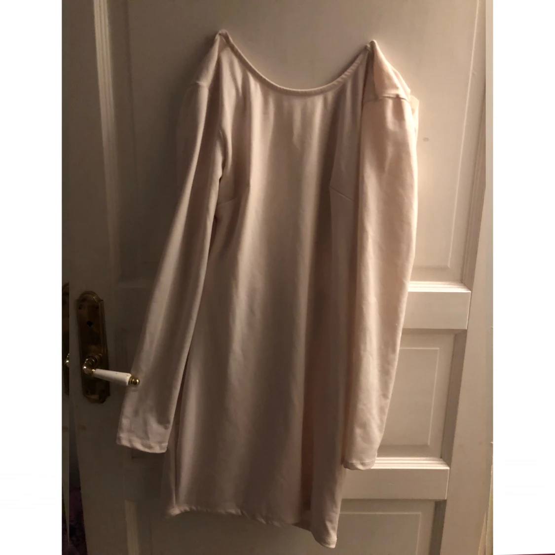 Ljusrosa klänning - 90