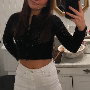 svart kofta - jättefin kofta i storlek Xs/34. Passar både Xs och S💞