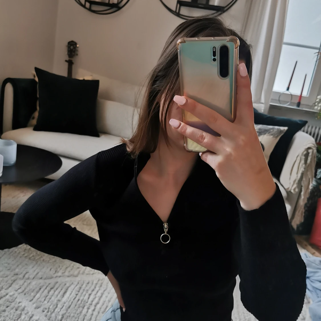 Ribbad tröja med dragkedja