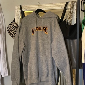 Overzised hoodie🥰 - Jättefin overzised hoodie. Inga tecken på användning. Stl L🥰 Frakt tillkommer