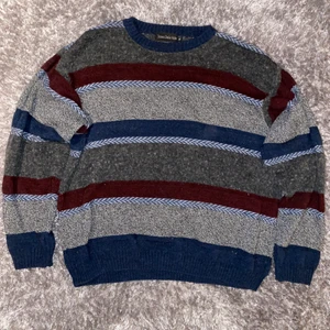 TESEO DELLA VALLE - Teseo Della Valle. snygg som fan som oversize!!! passar på en s-m fint!