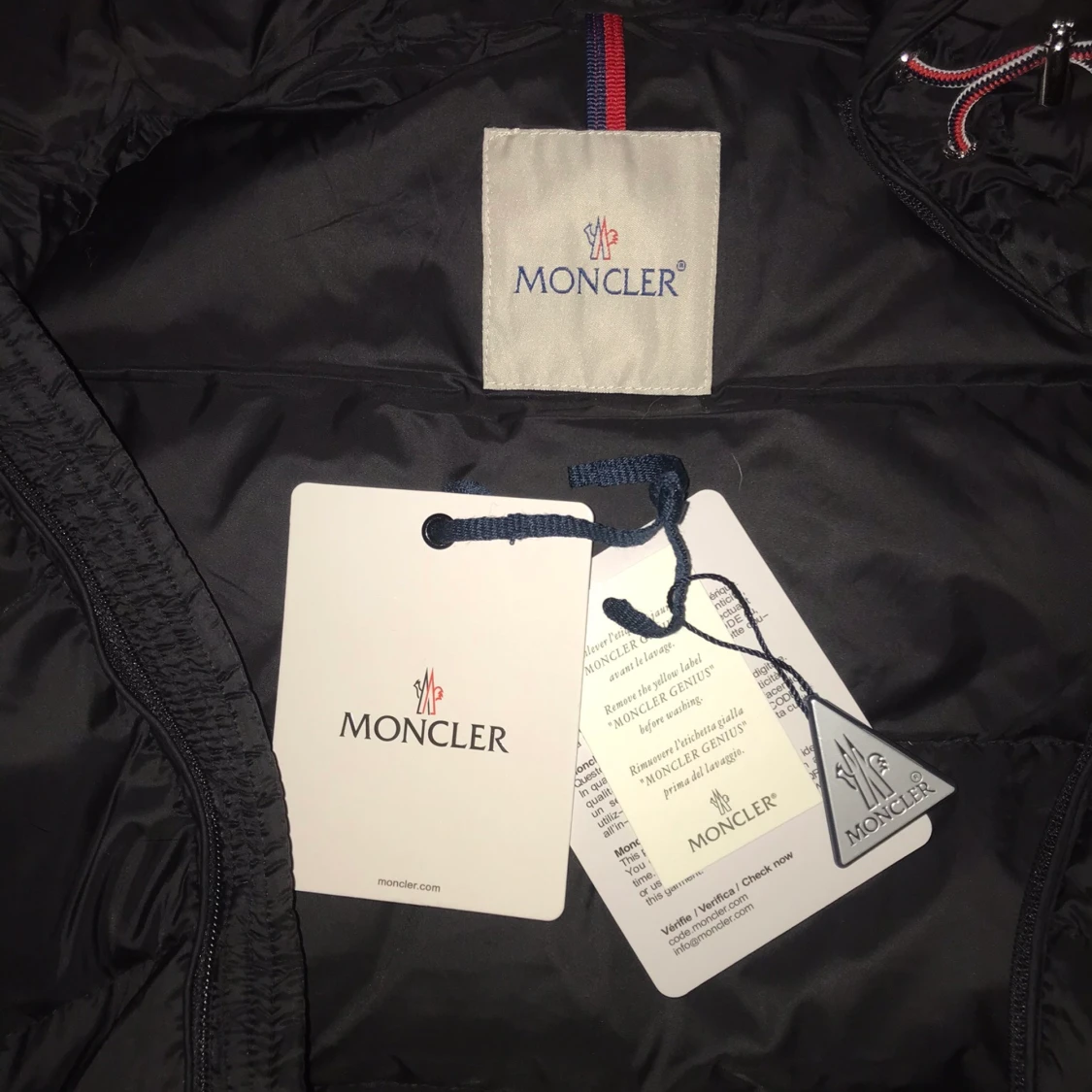 Moncler Väst - 90