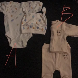 Bebis kläder - Helt oanvända! Hittade dem i en låda med kläder. Priset på A=150kr priset på B=150kr priset på båda tillsammans= 200