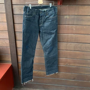 Carhartt work pants  -  Ett par feta carhartt Byxor i fint skick skriv vid frågor / köp buda I kommentarerna