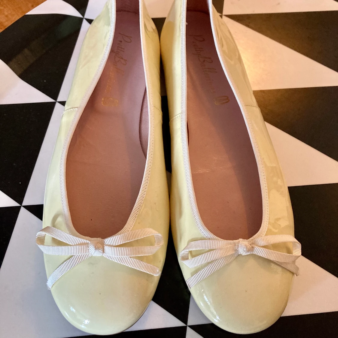 Pretty Ballerina 38,  - 90