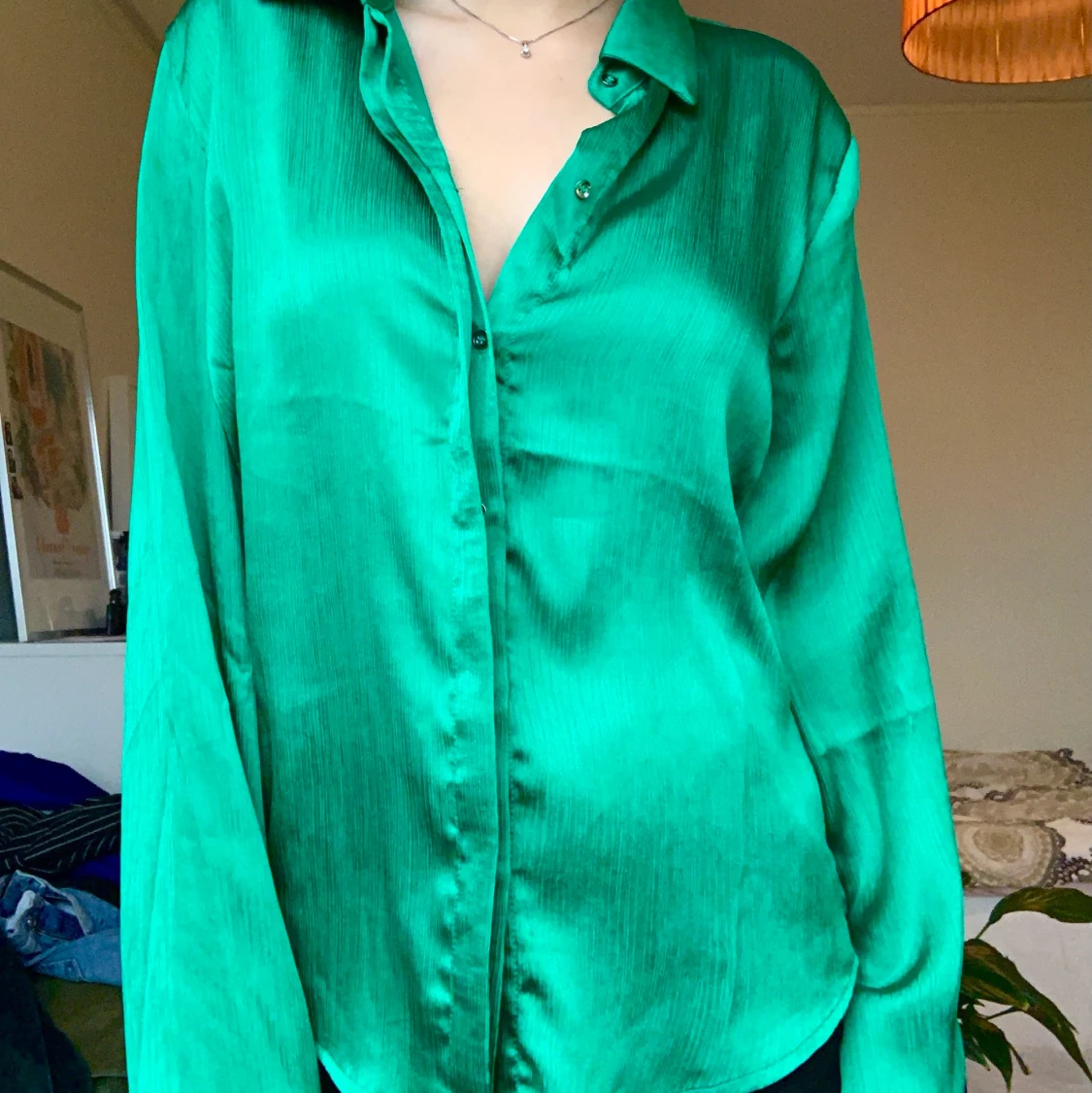 Grön blus / skjorta med knappar - 91