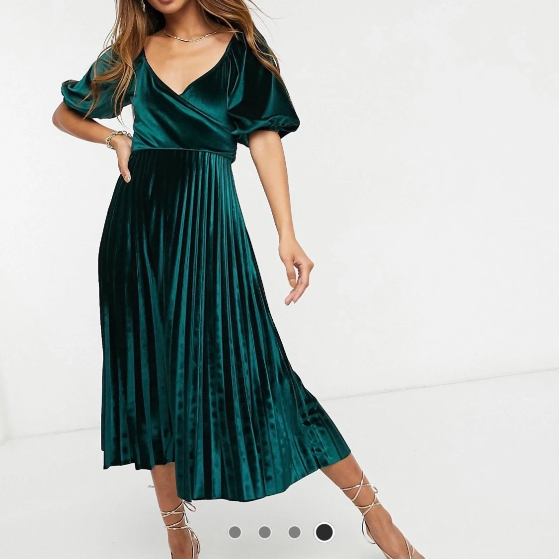 Grön sammetsklänning - 91