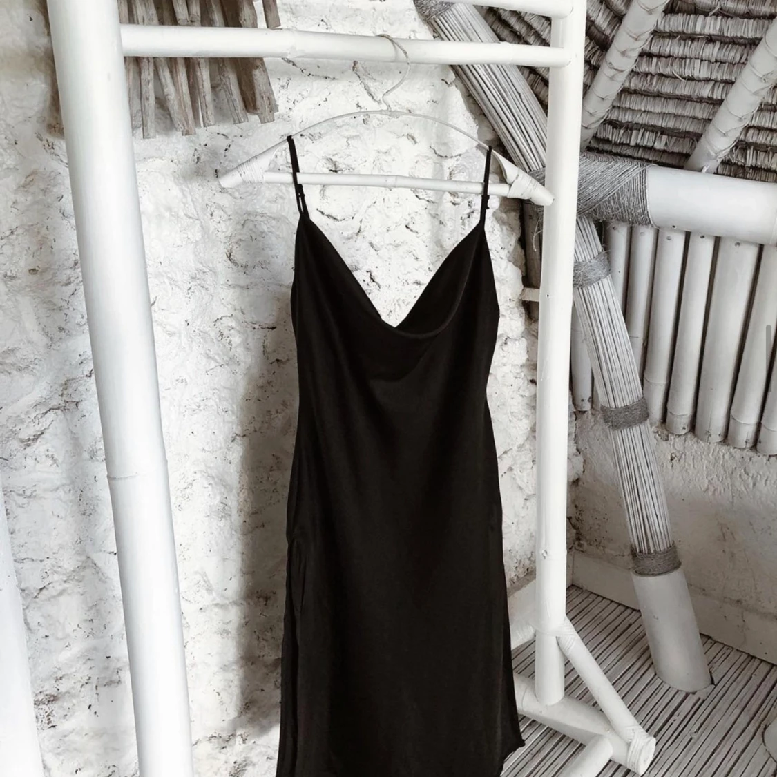 Satinklänning strl XS - 90