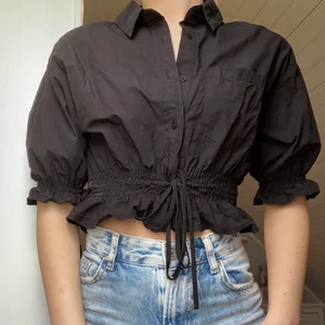 Svart topp  - Supersöt svart topp som tyvärr aldrig kommer till användning!