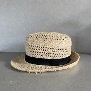 Stråhatt - Stråhatt med svart band🤎
