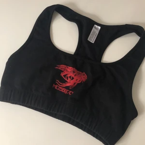 Ny Svart sport-bh i M - En ny svart sport-bh från ett litet märke i Usa, Mosqido, i storleken M. 