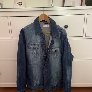Oversized jeansjacka - Aldrig kommit till användning:(