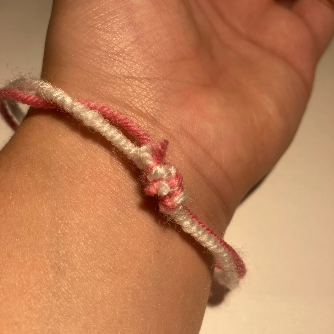 Vit & rosa armband💗 - 91