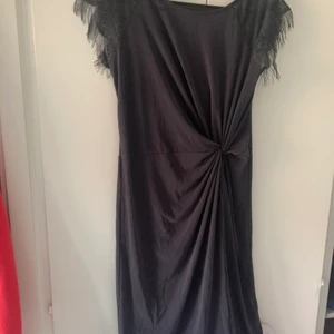 Educe känning!  - Klänning från educe! Oanvänd med prislappen kvar! Ny pris 799kr