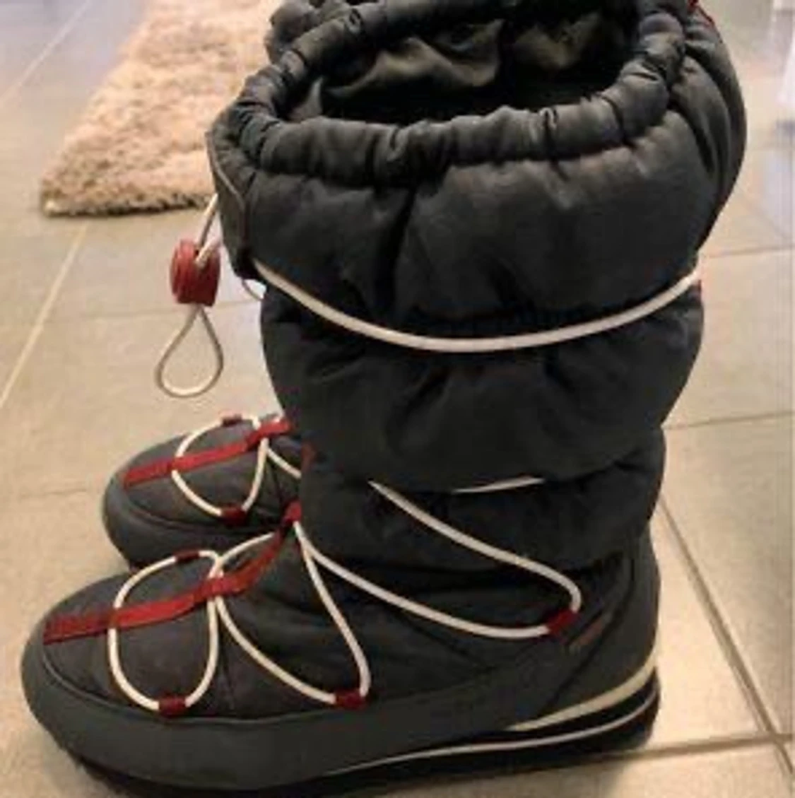 Oanvända vinterboot, vattentäta  - 90