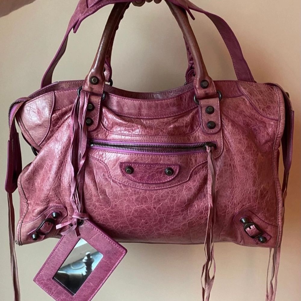 Rosa balenciaga väska | Plick Second Hand
