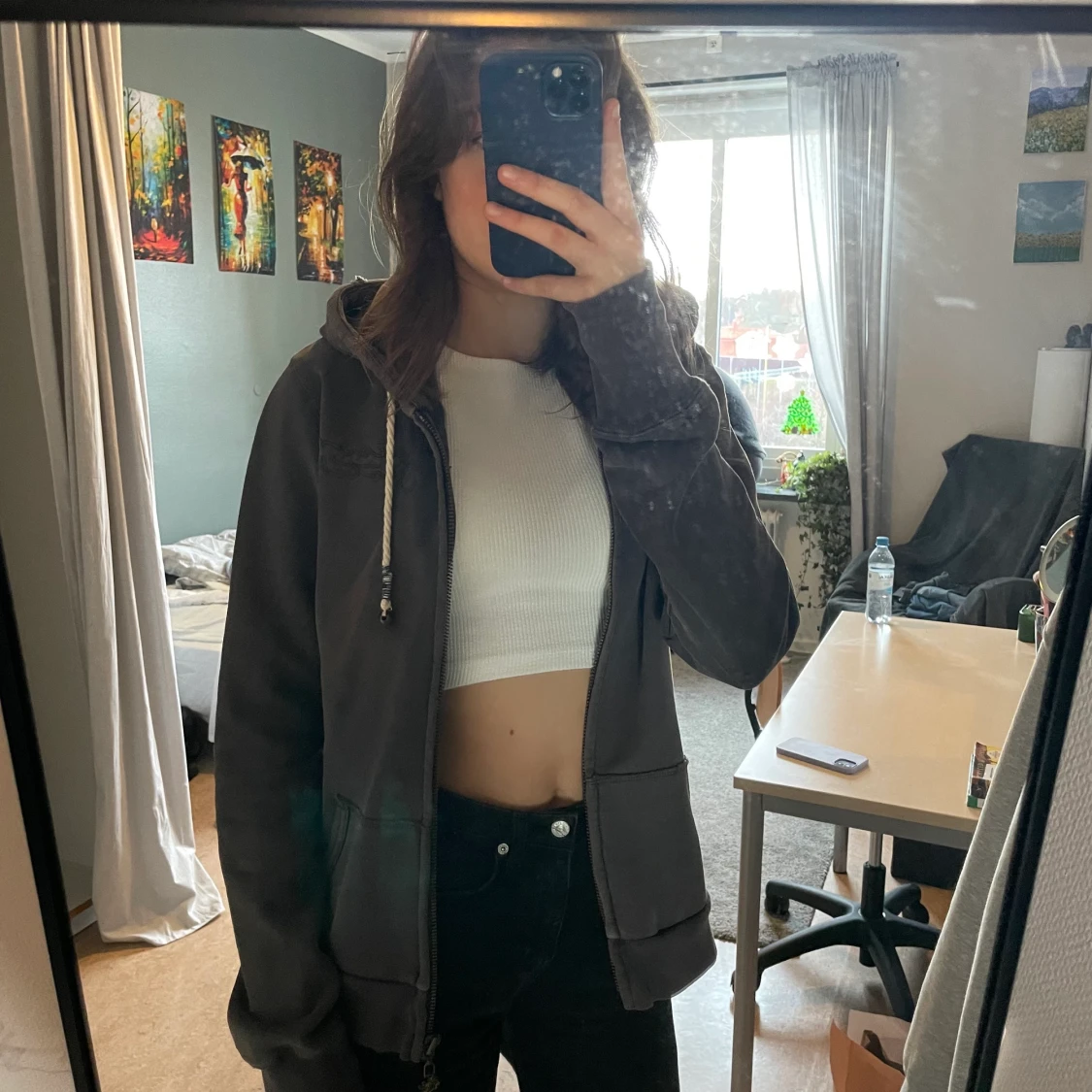 Sweatshirt med dragkedja