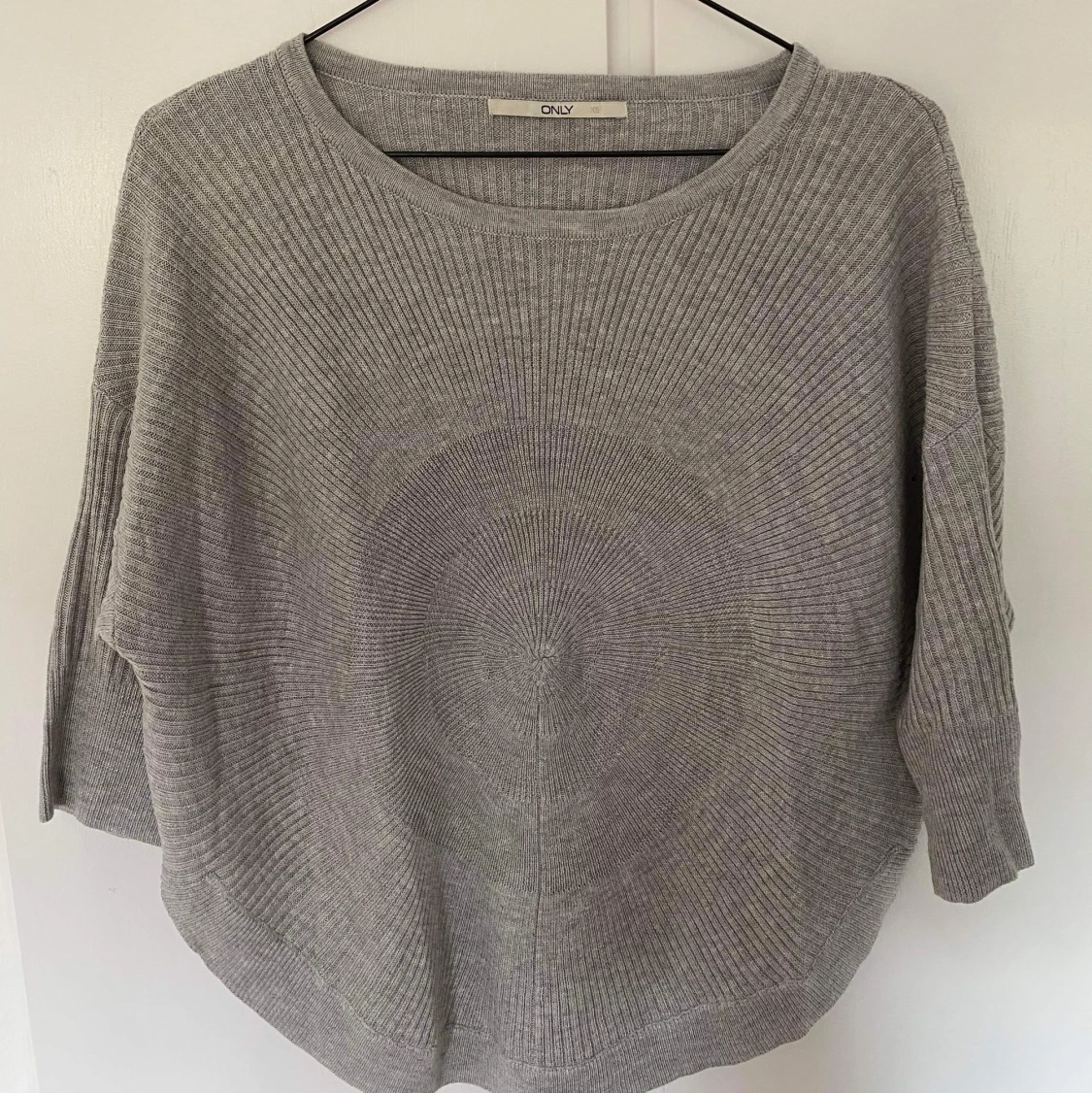 Grå Only trøje