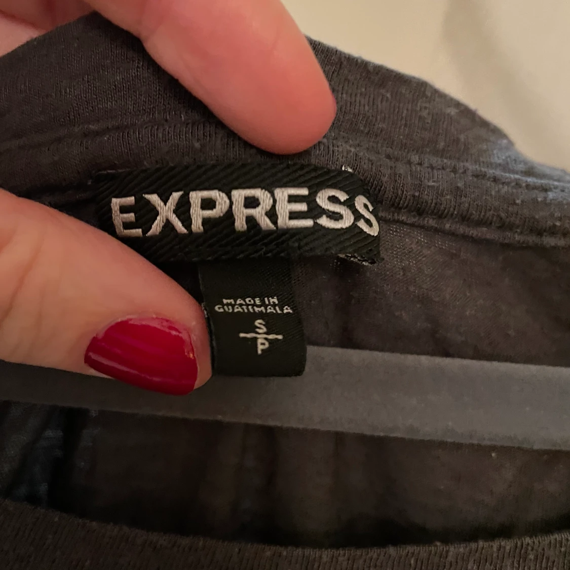 Never Give Up T-Shirt Size S - 91