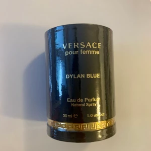 Versace parfym - Dylan Blue Pour Femme EdP 30 ml Nyskick, plomberad Ord.pris 620kr