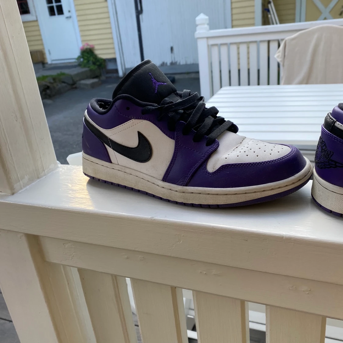 Jordans air 1 court purple low - 90