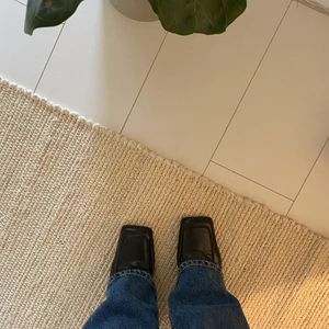 Rizzo klackar! - Super fina klackar ifrån Rizzo! Köpta för 800kr men är tyvärr för stora.