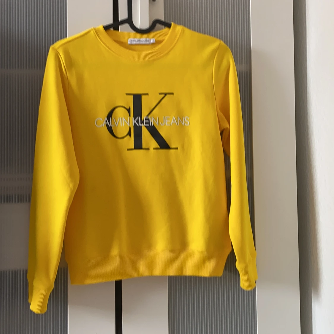 Calvin Klein Jeans, sweatshirt. - 90