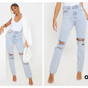 Jeans - Blå straight leg jeans ifrån PLT. Använda en gång så de är i nyskick. Köparen står för frakt. Modellen är 175.