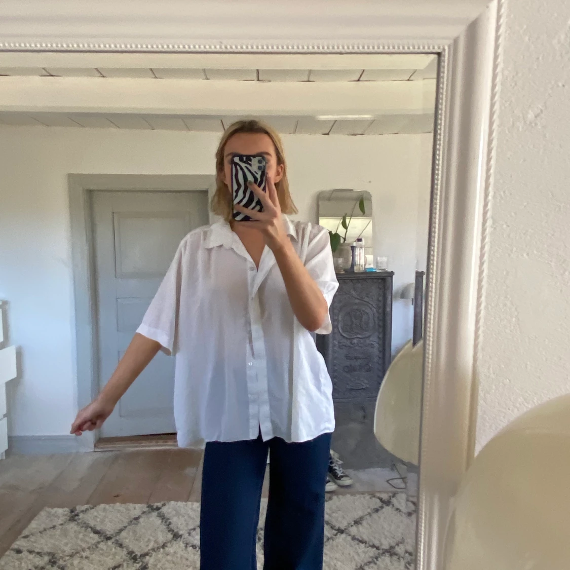 Stor vit skjorta  - 90