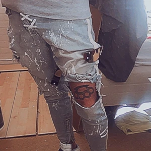 Sixth june  - Sixth june white striped slitna jeans med färgstänk och camo clips limiterade finns ej