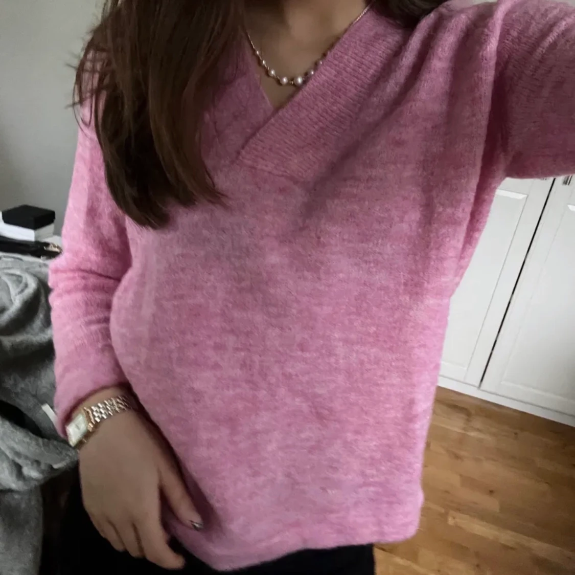 Rosa v-ringad tröja - 91