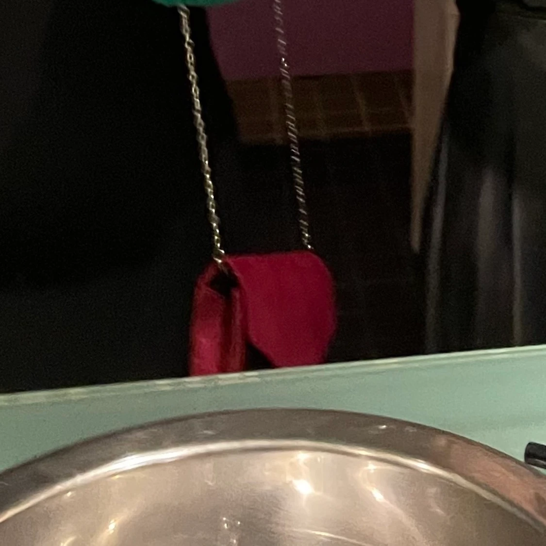 Röd axelväska  - 90