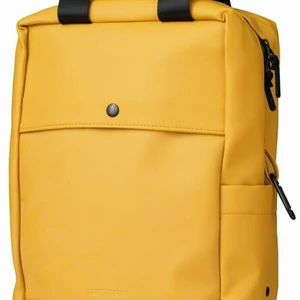 Tretorn väska , vattentät NY - Med fack för skolprylarna , laptop,böcker gympa kläder mm 💯 oöppnad förpackning 