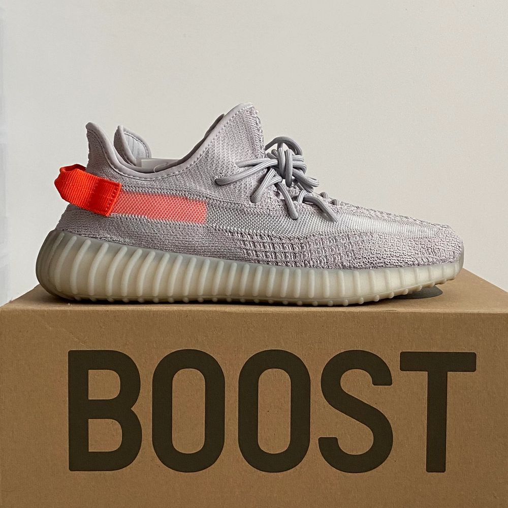 tail light yeezy 350