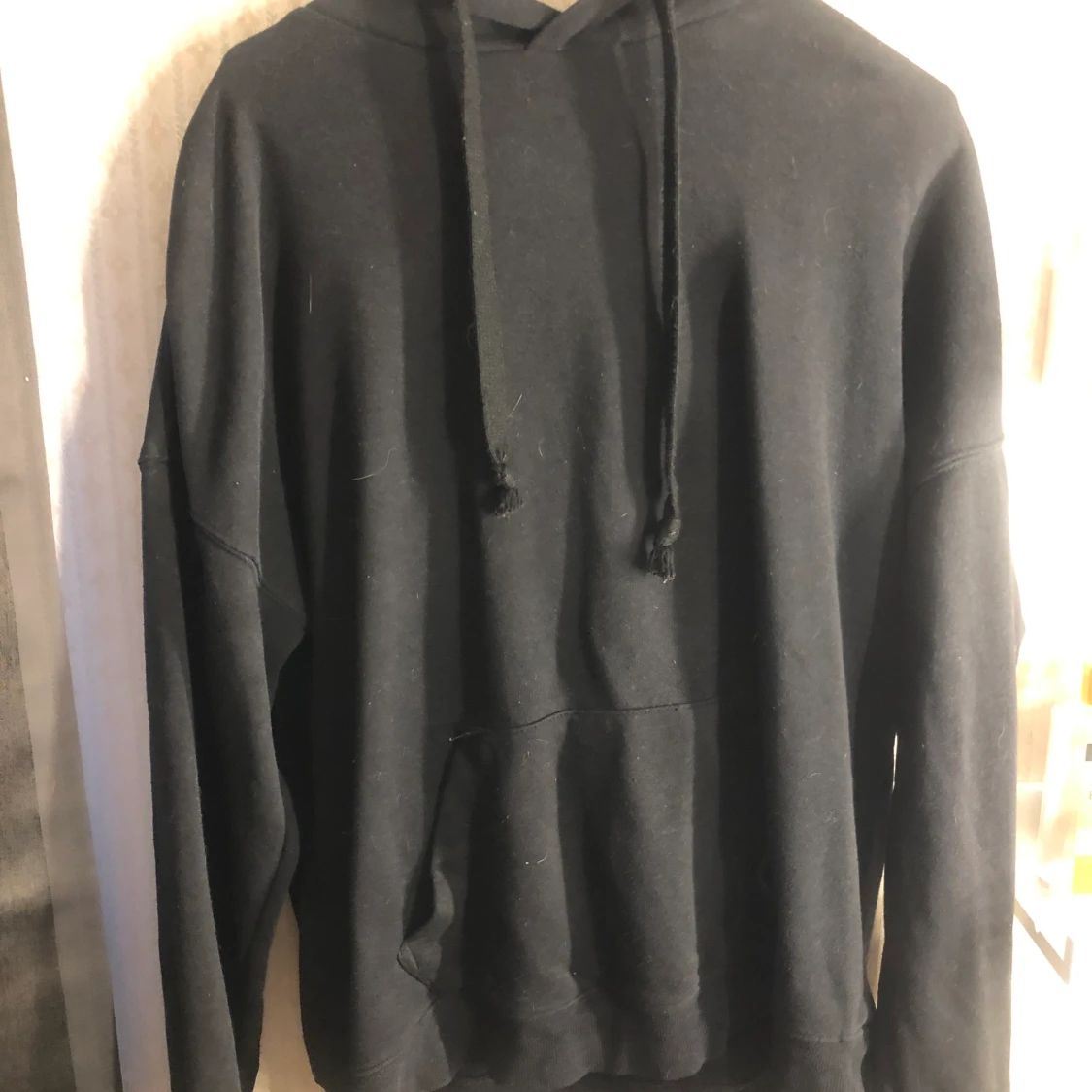 Svart oversized hoodie