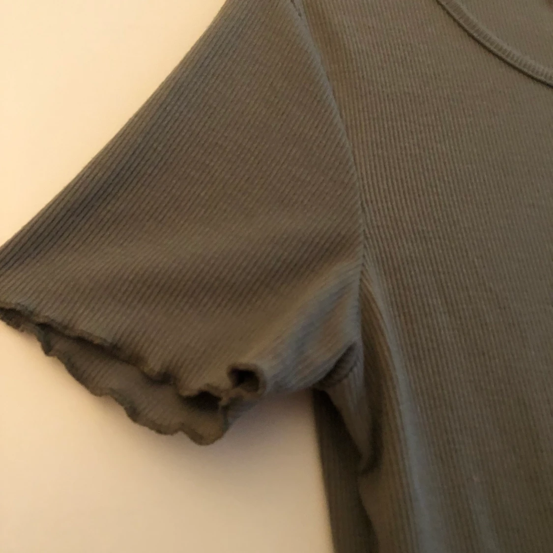 Ribbad klänning  - 90